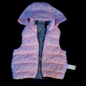 Petite Bateau vest 18m